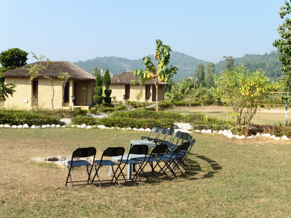 Tusk And Roar Corbett Resort Dhela Exterior foto