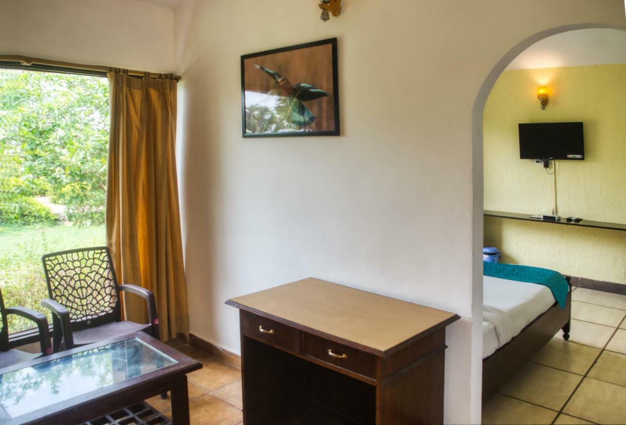 Tusk And Roar Corbett Resort Dhela Exterior foto