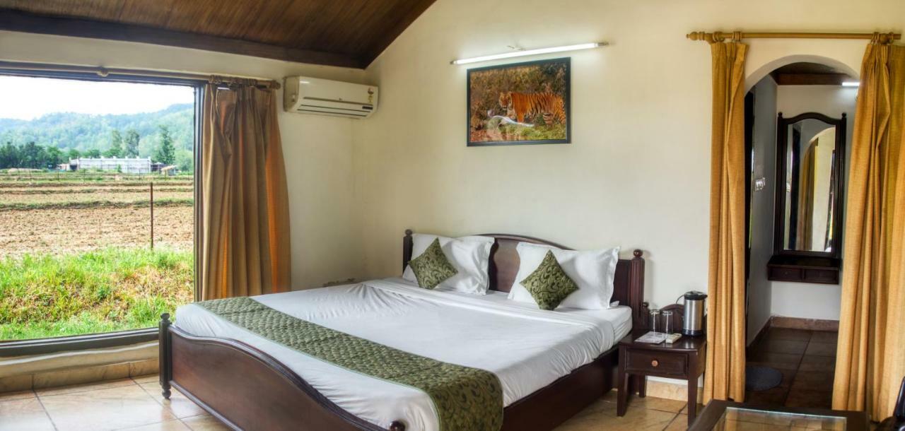 Tusk And Roar Corbett Resort Dhela Exterior foto
